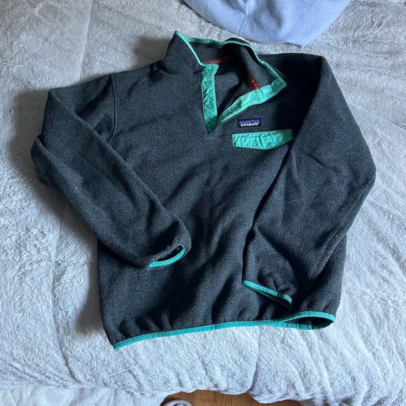 Patagonia Tops - Patagonia Synchilla Snap T Pullover Size Small